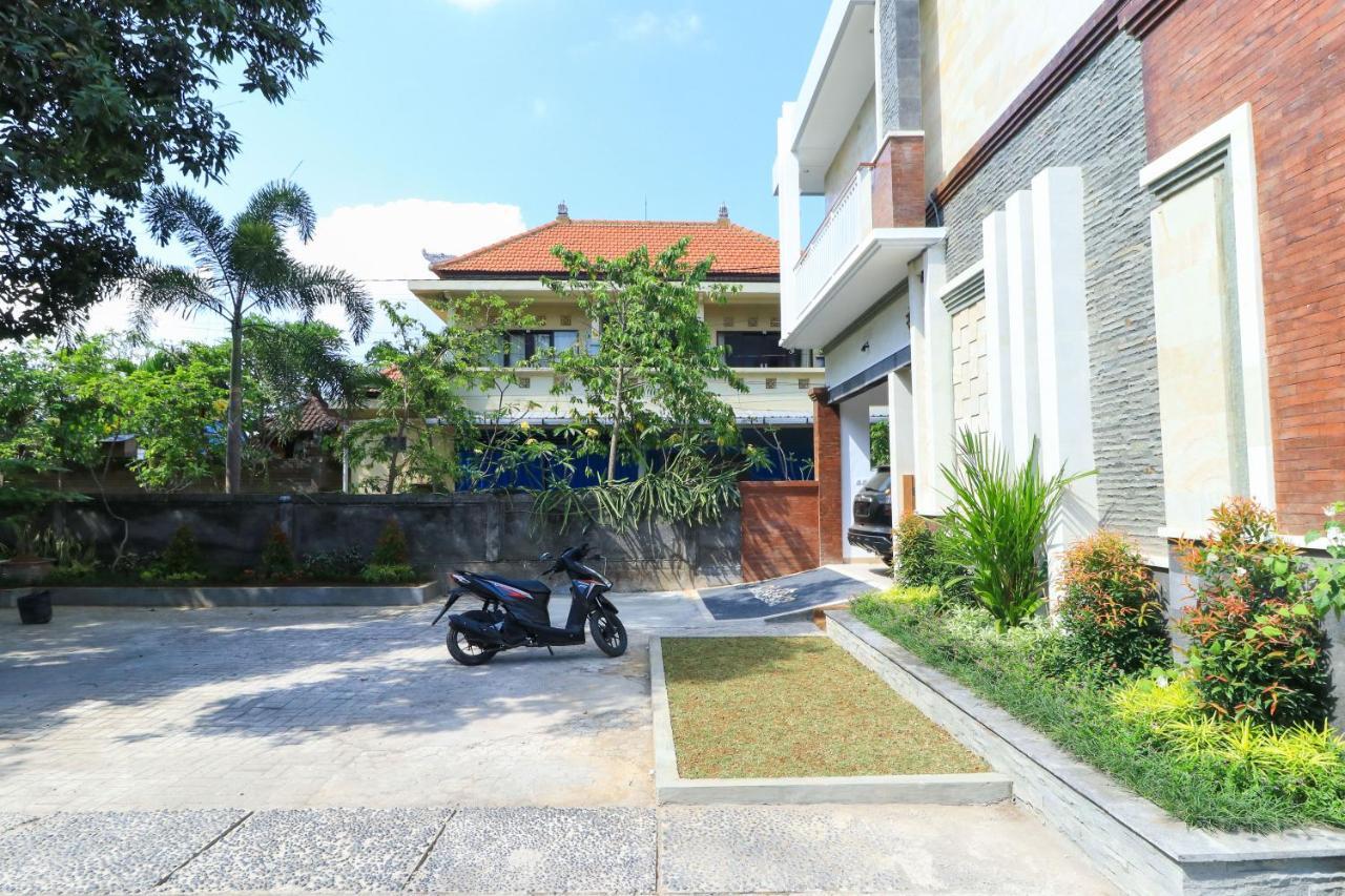 Manu Guest House 2 Canggu  Exterior photo