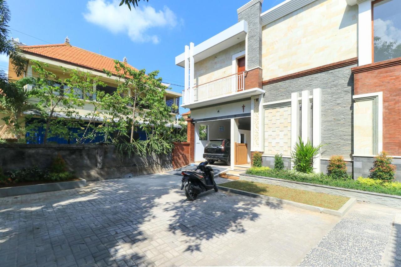 Manu Guest House 2 Canggu  Exterior photo